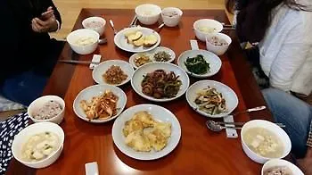 Dowonjeong Healing House Otel Seul 2*,  Güney Kore